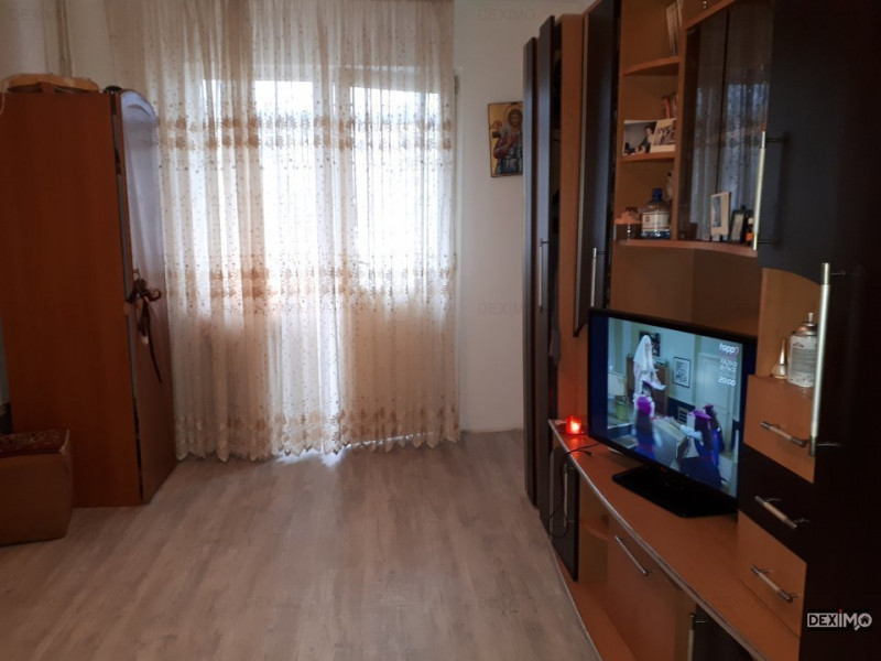 SALVARE APARTAMENT CU 2 CAMERE ETAJ 3 