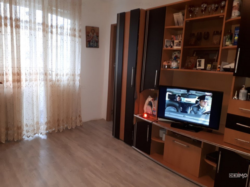 SALVARE APARTAMENT CU 2 CAMERE ETAJ 3 