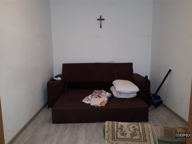 SALVARE APARTAMENT CU 2 CAMERE ETAJ 3 