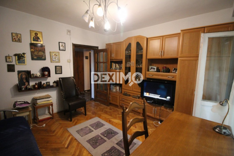 Apartament 3 Camere - Zona Spitalul Militar - Aproape De Plaja - Oportunitate !