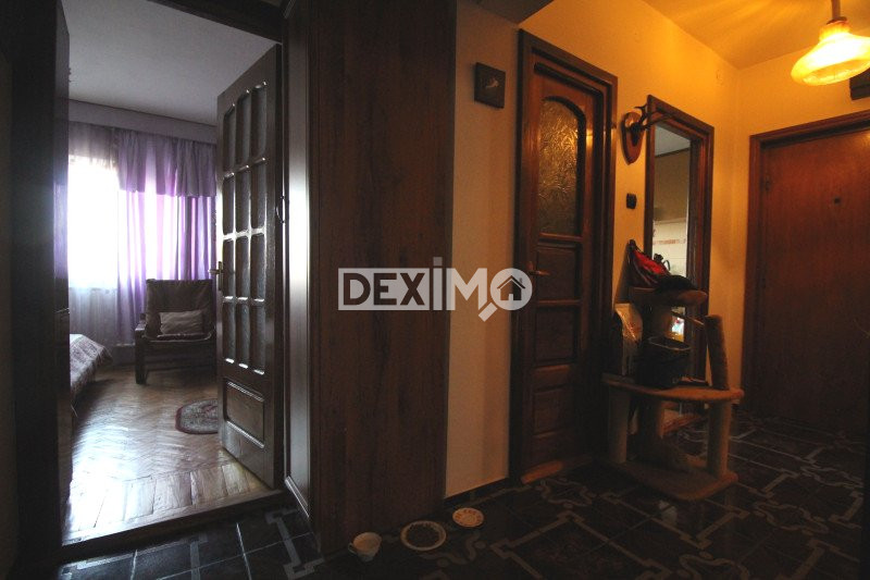 Apartament 3 Camere - Zona Spitalul Militar - Aproape De Plaja - Oportunitate !