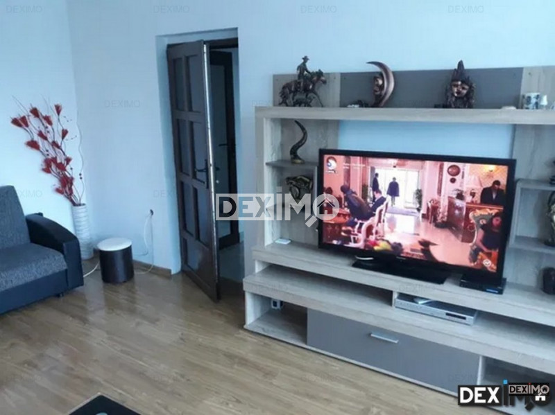 Apartament 3 Camere Semidecomandate - Zona Tomis Nord - Centrala Pe Gaze