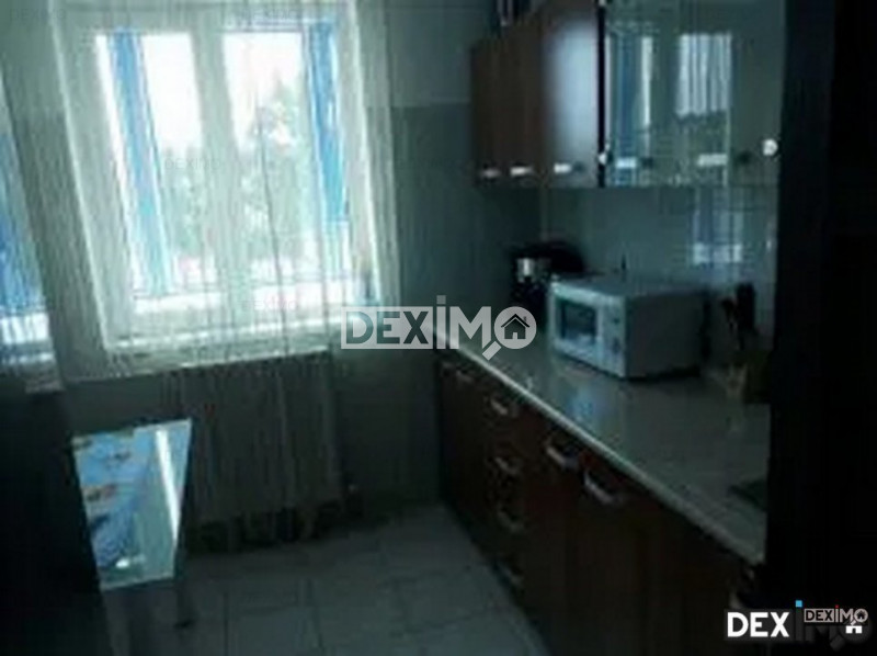 Apartament 3 Camere Semidecomandate - Zona Tomis Nord - Centrala Pe Gaze