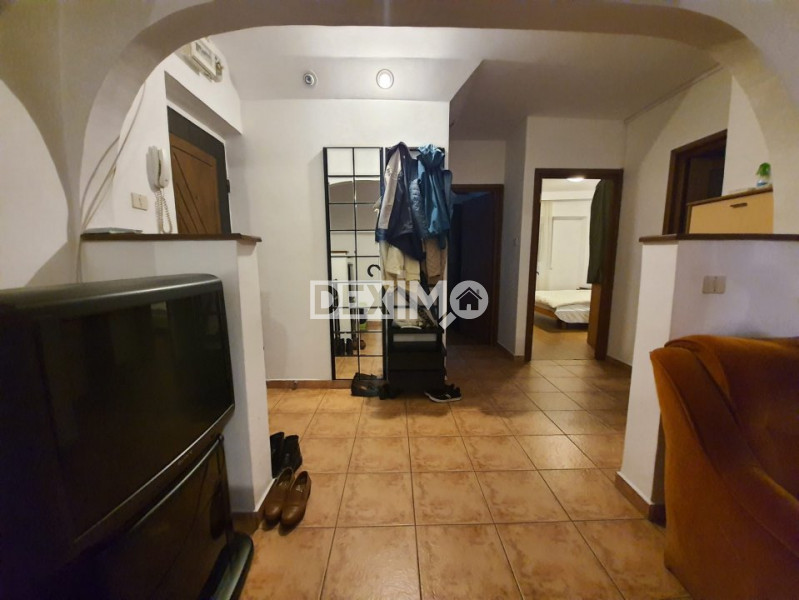 Apartament 3 Camere - Zona Victoria- Gaze - Mobilat/Utilat