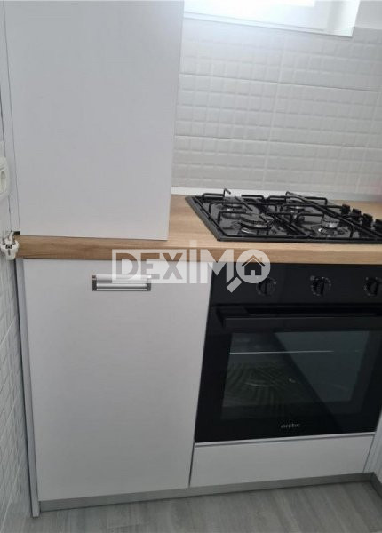 Apartament 2 Camere - Zona Centrala - Mobilat - Gaze - Aproape De Plaja !