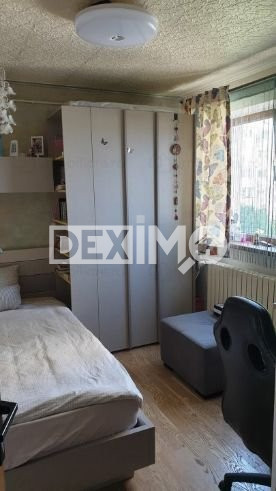 Sat Vacanta - Apartament 3 Camere - Mobilat/Utilat