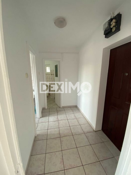 Garsoniera - Zona Dacia - Izolata