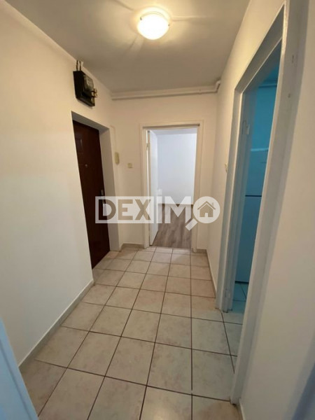 Garsoniera - Zona Dacia - Izolata