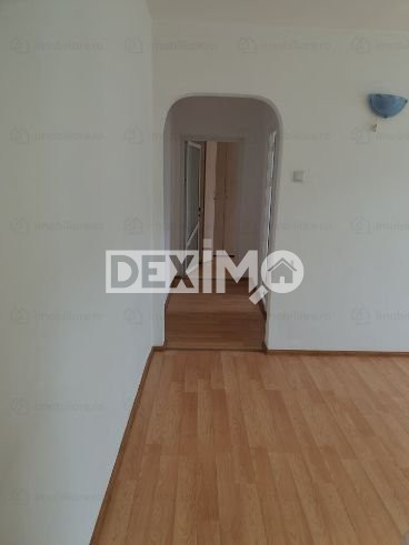 Apartament 3 Camere - Zona Tomis Nord - Gaze La Aragaz - Boxa