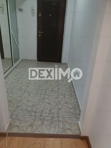 Apartament 3 Camere - Zona Tomis Nord - Gaze La Aragaz - Boxa