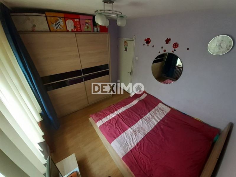 Apartament 3 Camere - Zona CET - Izolat - Gaze Pe Scara