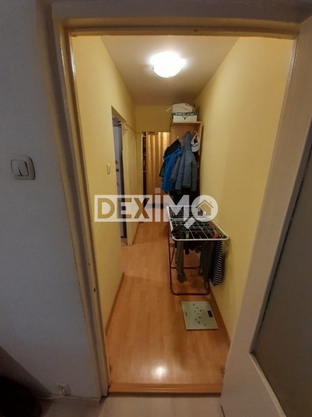 Apartament 3 Camere - Zona CET - Izolat - Gaze Pe Scara
