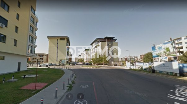 Apartament 3 Camere - Zona Tomis Plus - Loc De Parcare