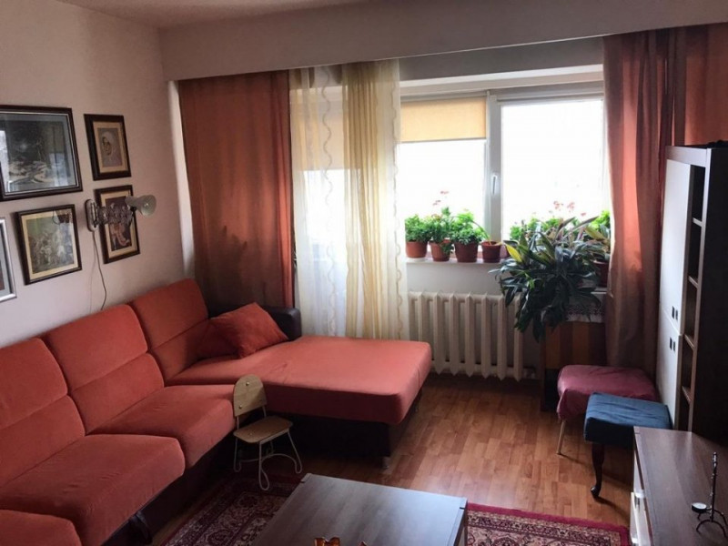 Apartament 3 Camere Decomandate - Zona Dacia - Gaze - Izolat