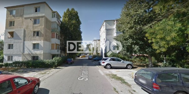 Apartament 2 Camere - Zona I.C.Bratianu - Etaj 2 - Necesita Renovare 