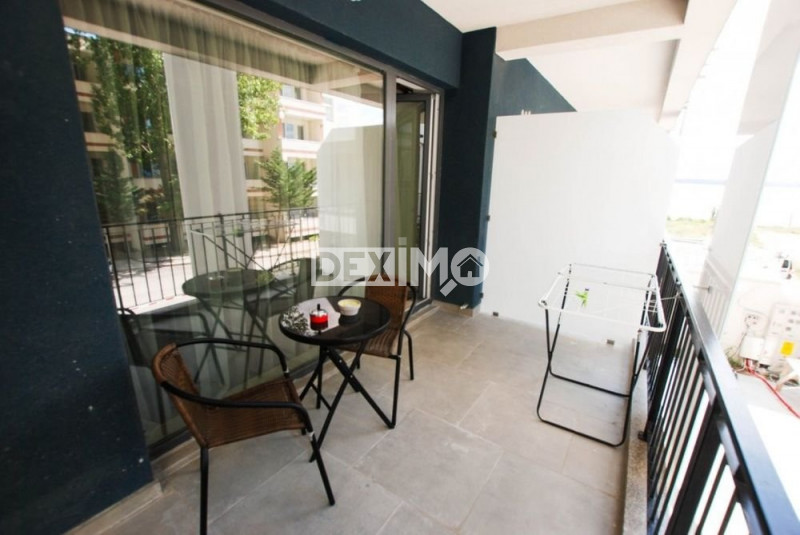 Apartament 2 Camere - Statiune Mamaia  - Vedere Laterala La Lac - Mobilat/Utilat