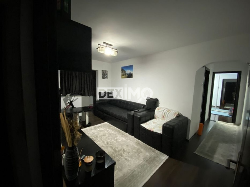 Apartament 3 Camere - Zona KM 4-5 - Gaze - Renovat - Loc De Parcare