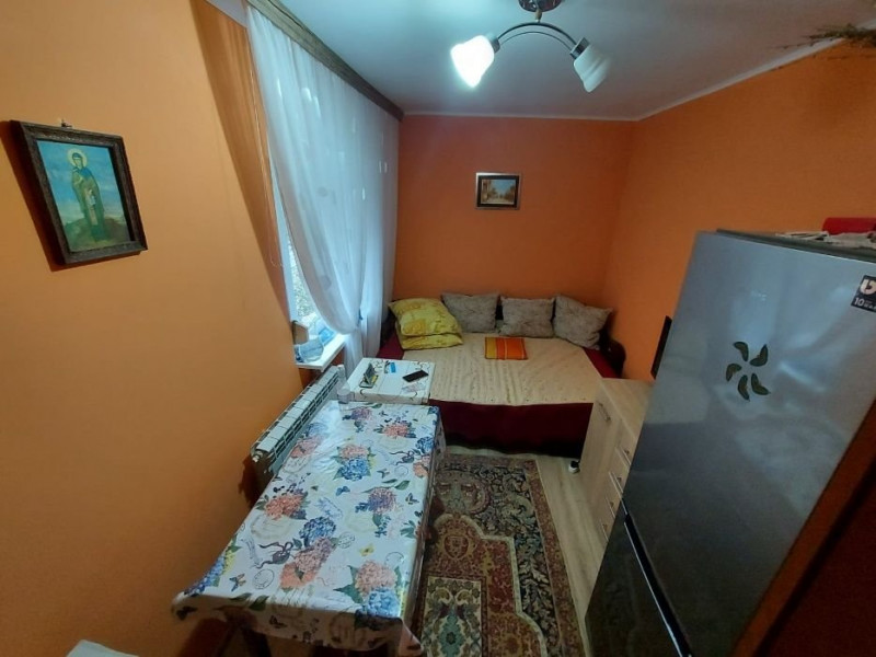 Apartament 3 Camere Semidecomandate - Zona Groapa - Etaj 1 -  Finisaje Clasice