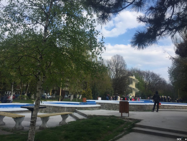 Apartament 2 Camere Decomandate - Zona Tomis 2 - Etaj 3 - Gaze La Usa