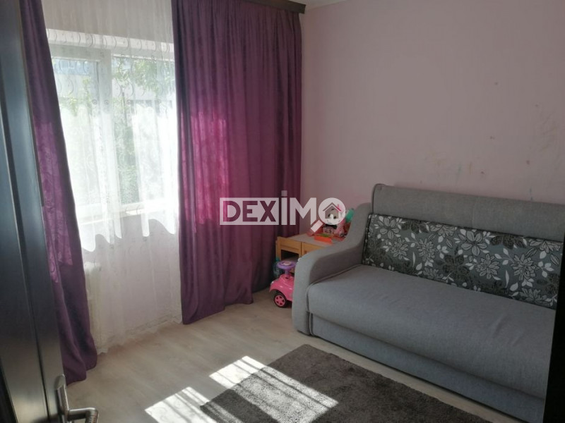 Apartament 2 Camere - Zona CET - Etaj 1 - Mobilat