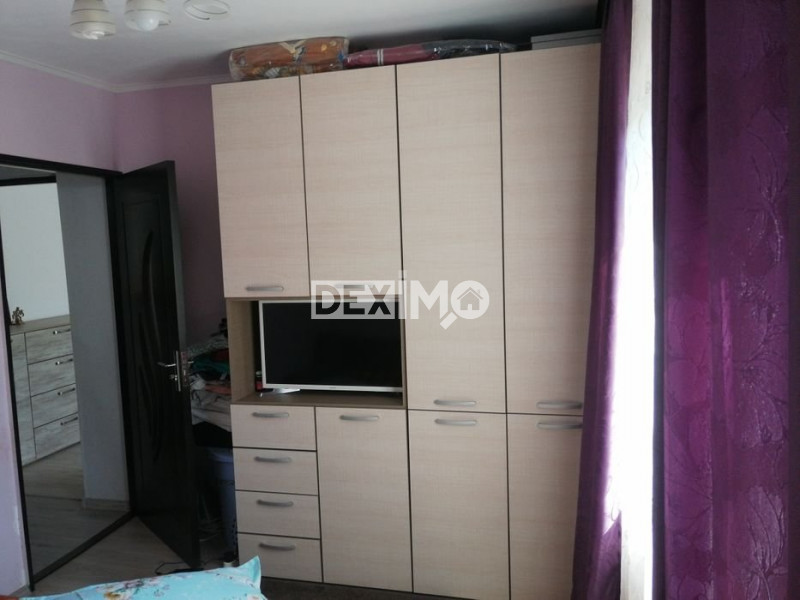 Apartament 2 Camere - Zona CET - Etaj 1 - Mobilat