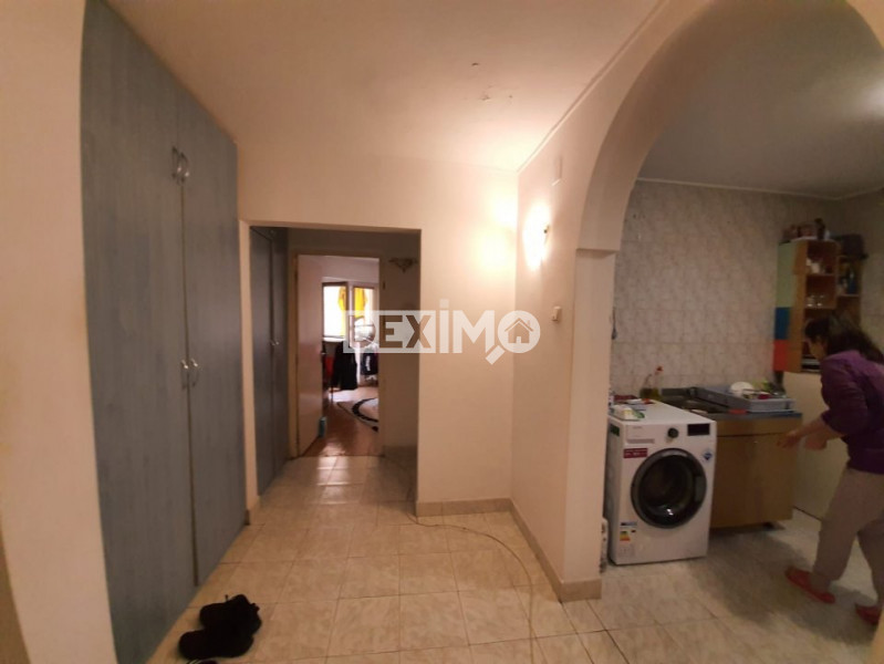 Apartament 2 Camere - Zona Far - Etaj 2 - Izolat