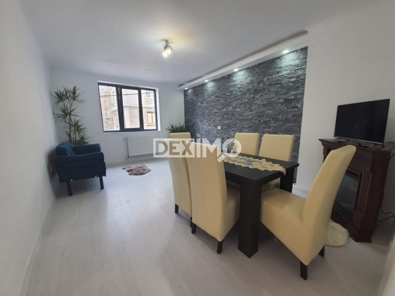  Apartament cu 2 Camere Decomandate - Zona Casa De Cultura - Boxa In Proprietate