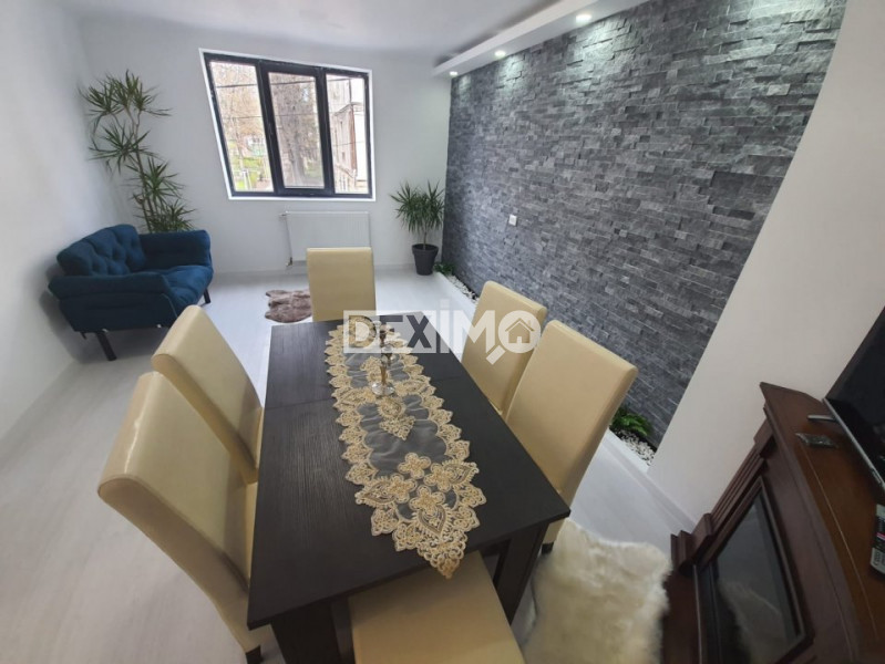  Apartament cu 2 Camere Decomandate - Zona Casa De Cultura - Boxa In Proprietate