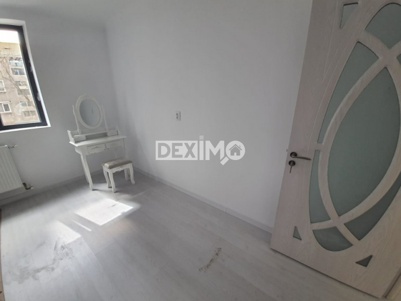  Apartament cu 2 Camere Decomandate - Zona Casa De Cultura - Boxa In Proprietate