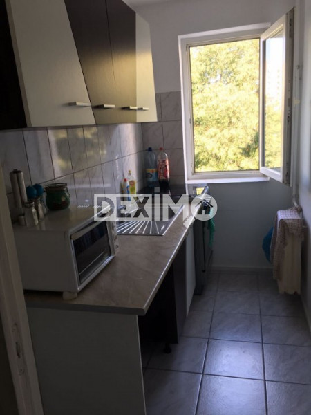 Apartament 2 Camere - Zona Brotacei - Etaj 3 - Mobilat/Utilat