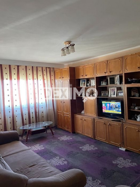 TOMIS III Apartament 2 camere decomandate mobilat