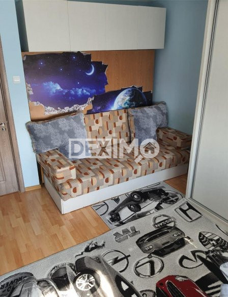 Apartament 2 Camere - Zona CET - Etaj 9 - Gaze la Usa