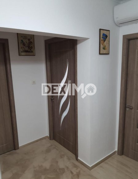 Apartament 2 Camere - Zona CET - Etaj 9 - Gaze la Usa