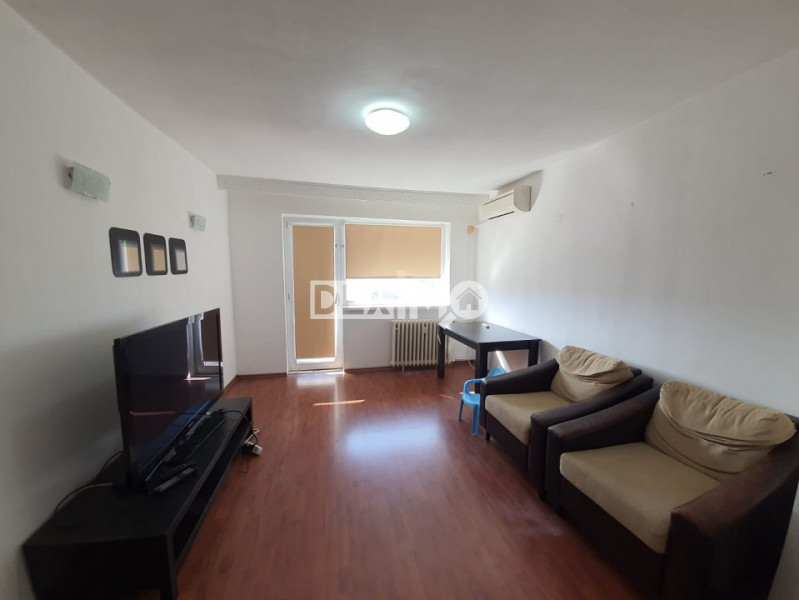 Apartament 3 Camere - Casa De Cultura - Gaze la Usa - 1130 EURO / MP !!!
