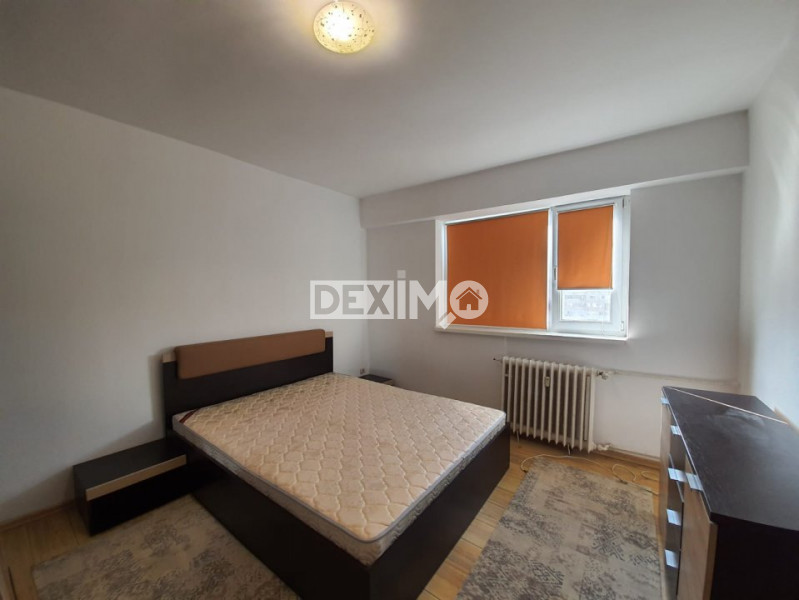Apartament 3 Camere - Casa De Cultura - Gaze la Usa - 1130 EURO / MP !!!