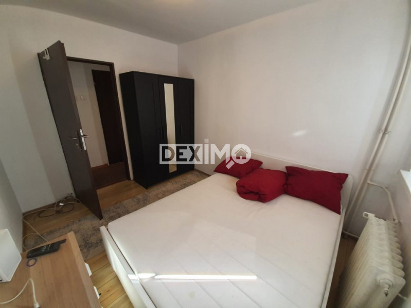 Apartament 3 Camere - Casa De Cultura - Gaze la Usa - 1130 EURO / MP !!!
