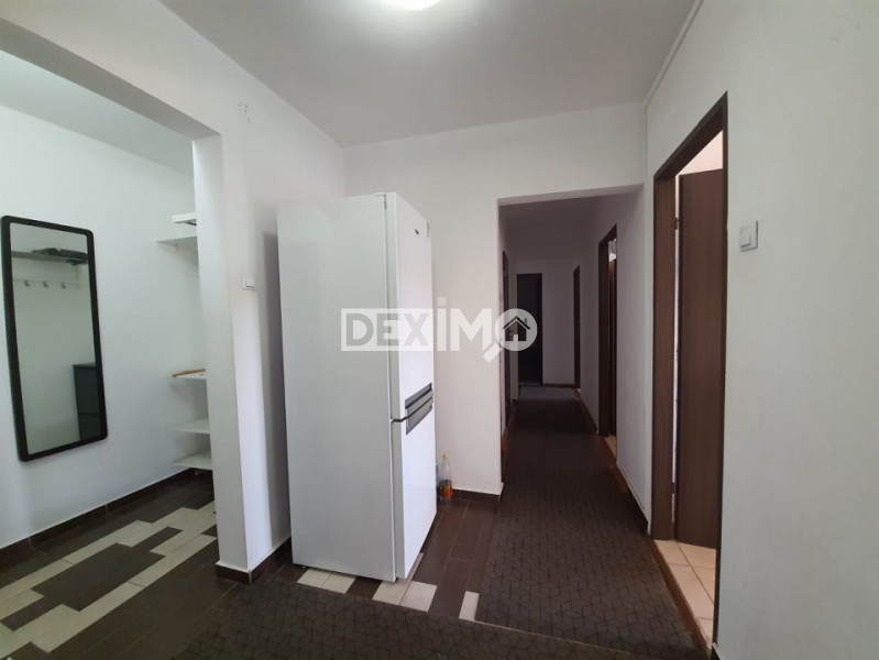 Apartament 3 Camere - Casa De Cultura - Gaze la Usa - 1130 EURO / MP !!!
