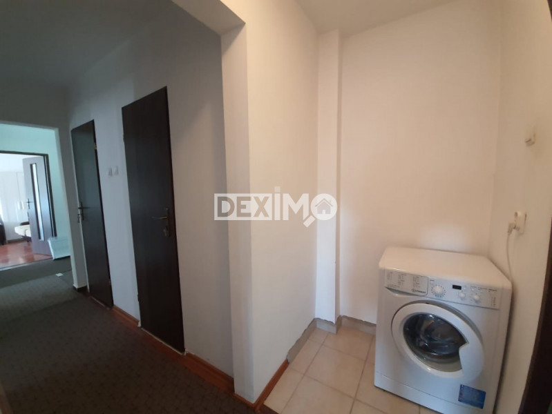 Apartament 3 Camere - Casa De Cultura - Gaze la Usa - 1130 EURO / MP !!!