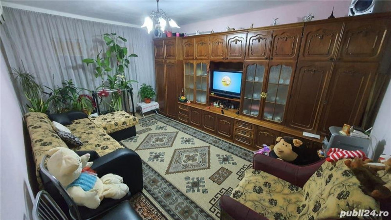 Apartament 2 Camere Decomandate - Zona Anda - Etaj 1 - Balcon