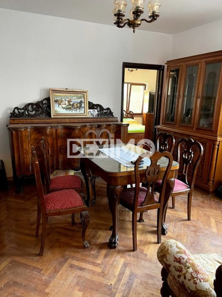 Apartament 2 Camere - Zona Centru - Etaj 1 - Gaze