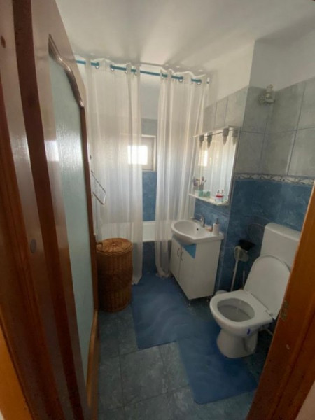 Apartament 3 Camere Decomandate - Zona Inel II- Gaze - Loc Parcare