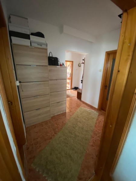Apartament 3 Camere Decomandate - Zona Inel II- Gaze - Loc Parcare