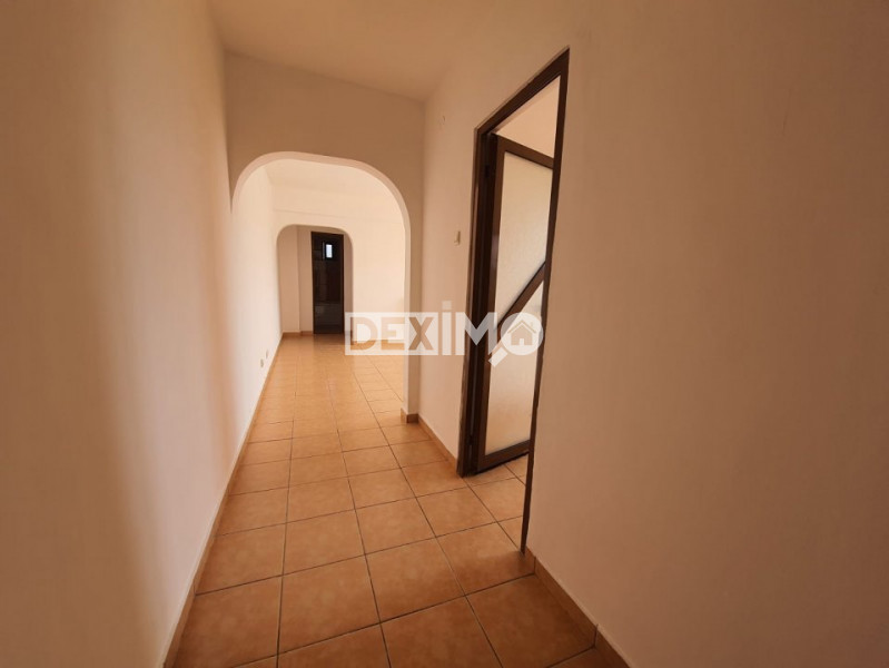 CENTRAL I.G. DUCA  Apartament cu 3 camere renovat 