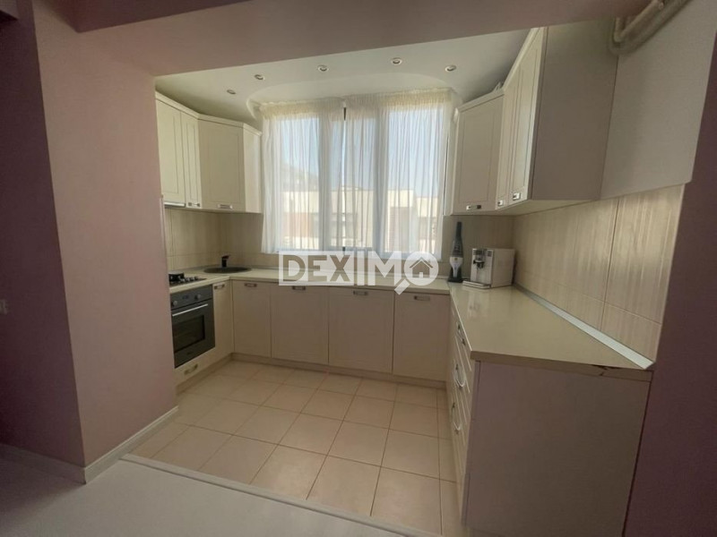 Apartament 4 Camere - Zona KM5 - Gaze - Mobilat/Utilat - Loc Parcare