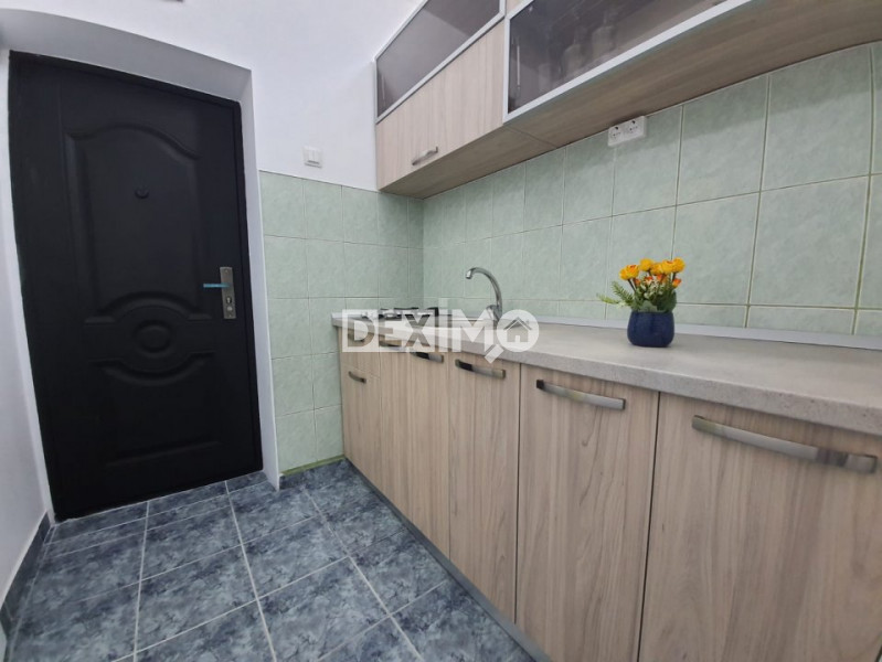 Garsoniera - Zona CET - Renovata - Parter Plus Demisol