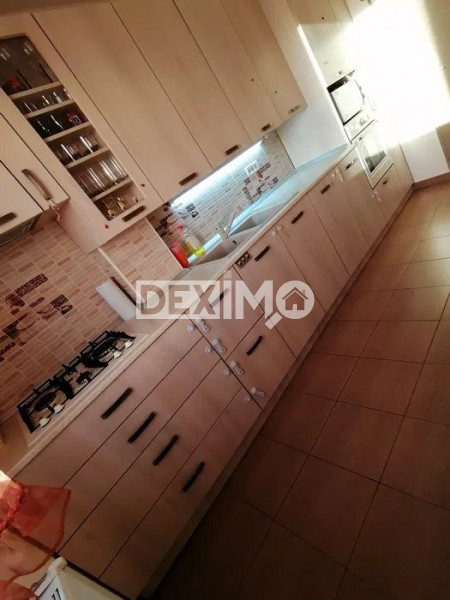 Apartament 3 Camere - Zona Compozitori - Mobilat/Utilat - Loc De Parcare