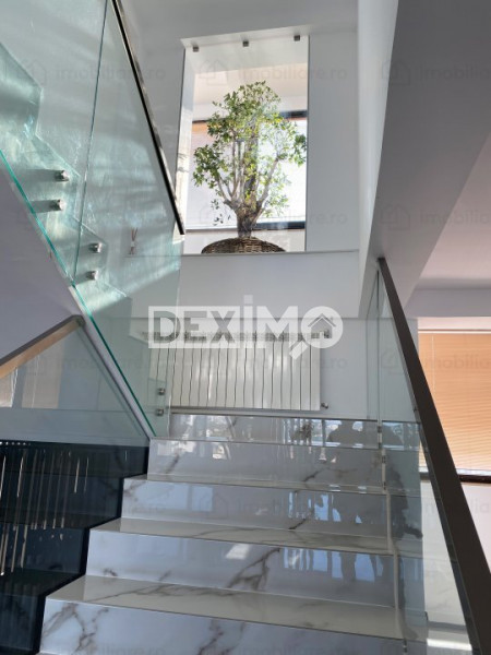 Apartament 4 Camere Duplex Lux - Zona Tomis Plus - Terasa jacuzzi - Parcare