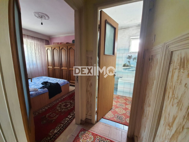 Apartament 3 Camere - Zona Anda - Etaj 1 - Gaze pe Scara