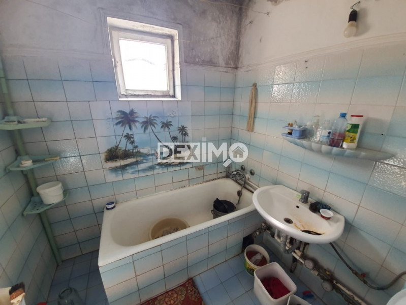 Apartament 3 Camere - Zona Anda - Etaj 1 - Gaze pe Scara