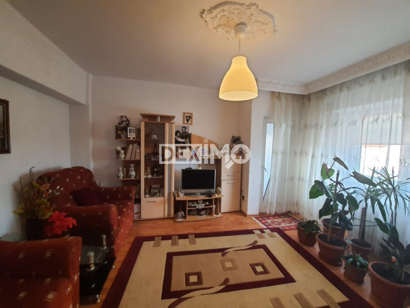 Apartament 4 Camere - Zona Capitol - Gaze La Usa